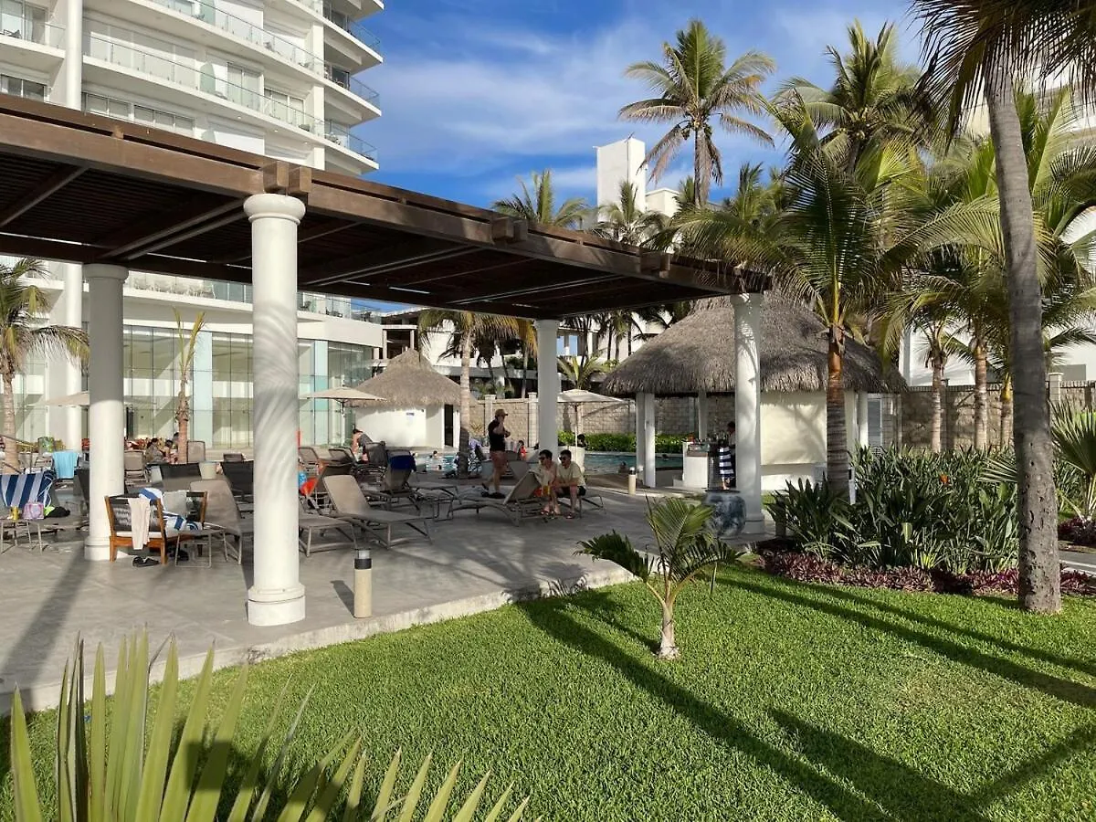 Luxury Apartment With An Ocean View - Golden Zone - Mazatlan